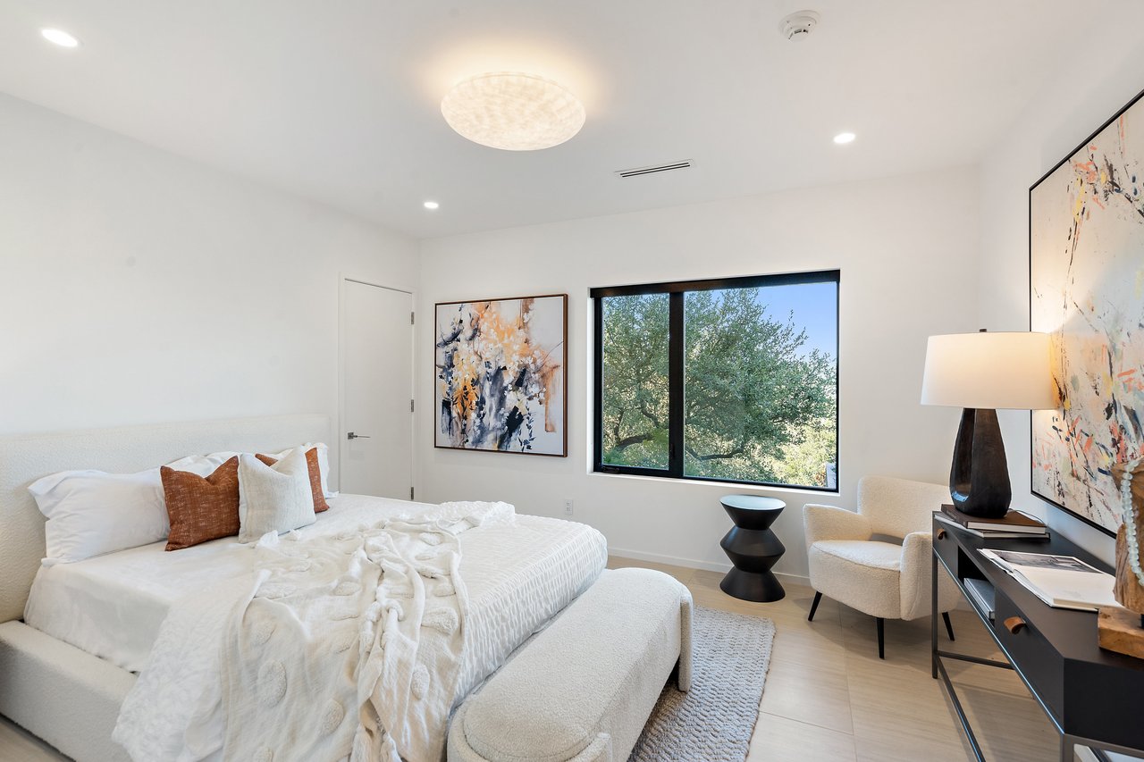Modern Architecture Meets Hilltop Views