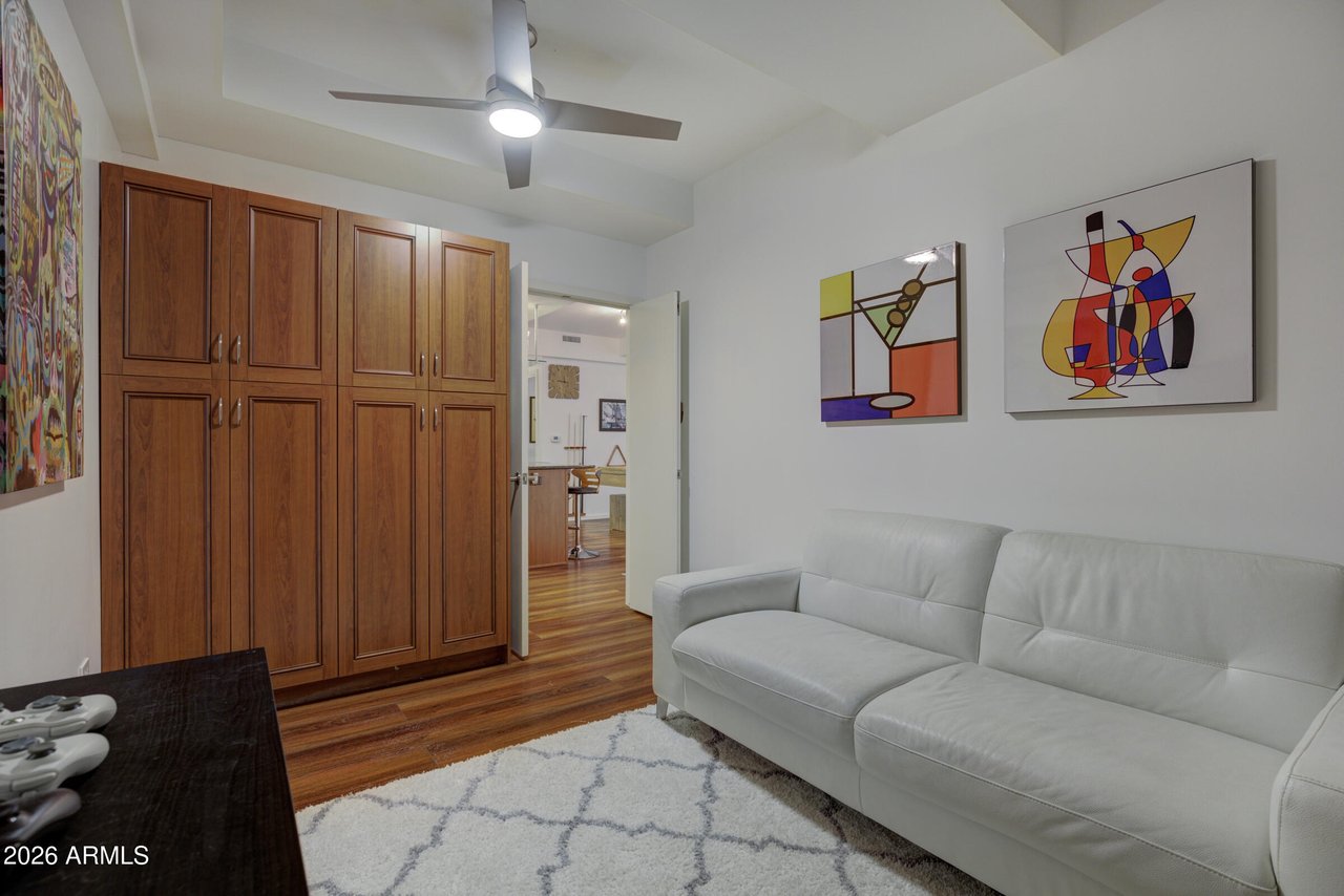 7147 E Rancho Vista Dr, #4007