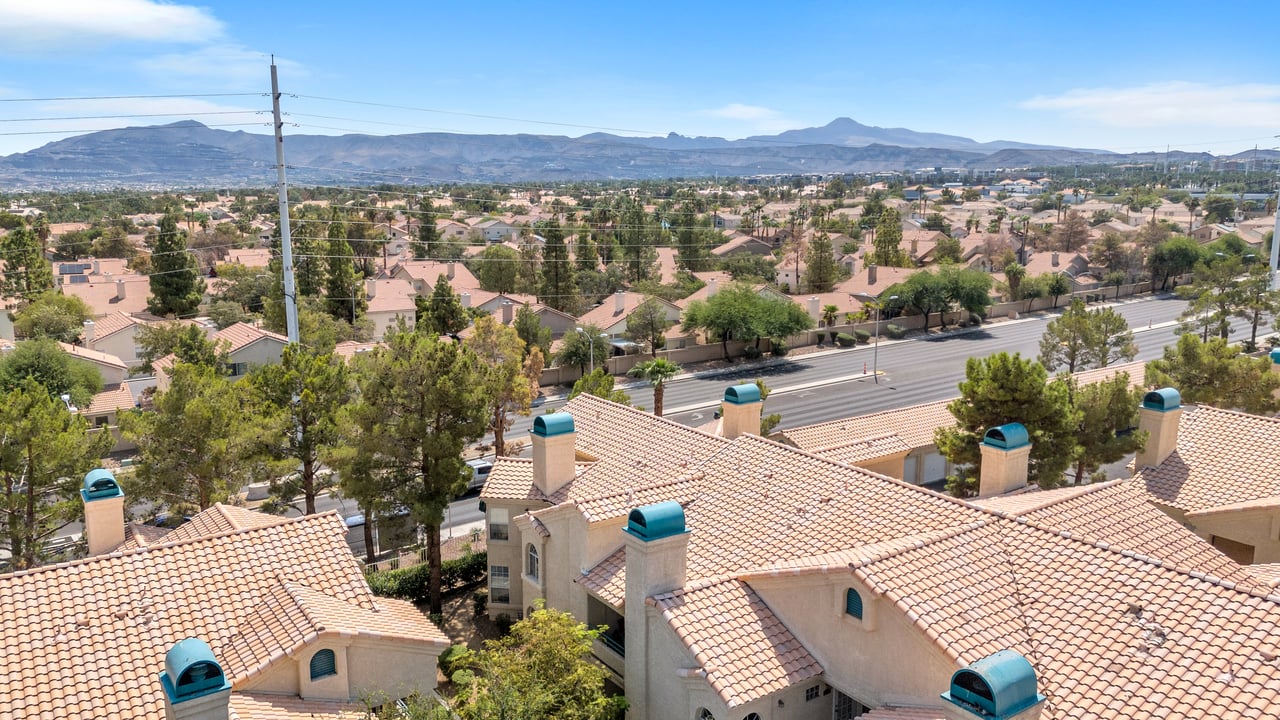 2251 Wigwam Parkway 218