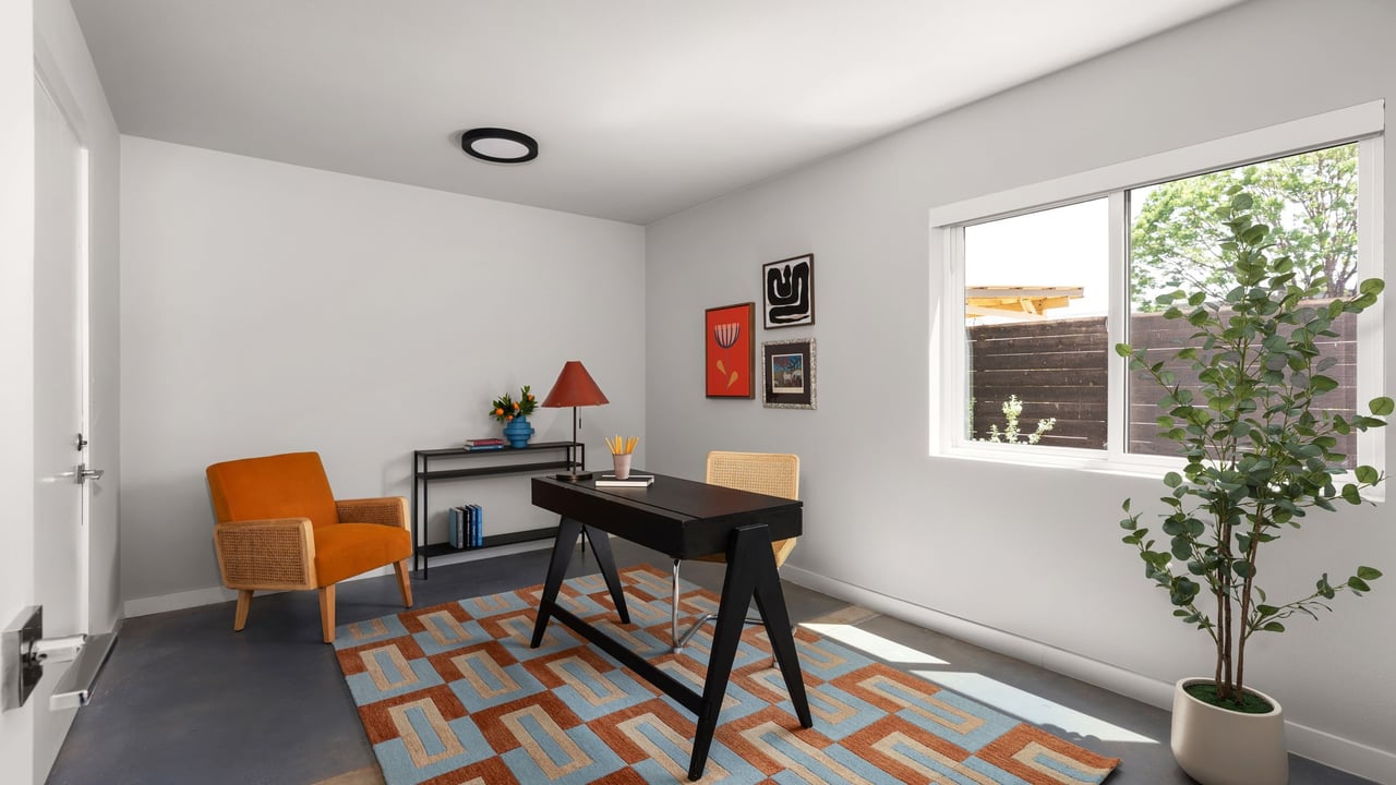 5605 Sunshine Dr #11