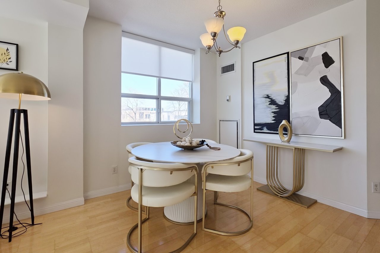 3130 Yonge Street Unit: 305