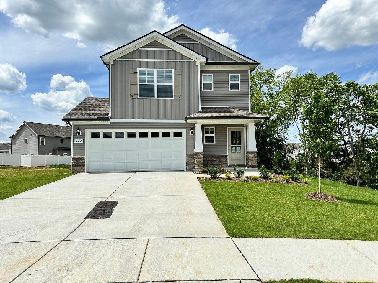 Creeksbend |  Homes for Sale | Jessica Simpson Realtor Compass