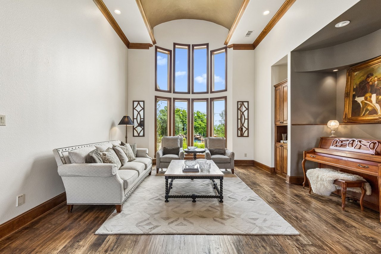 10 Acre Flower Mound Estate