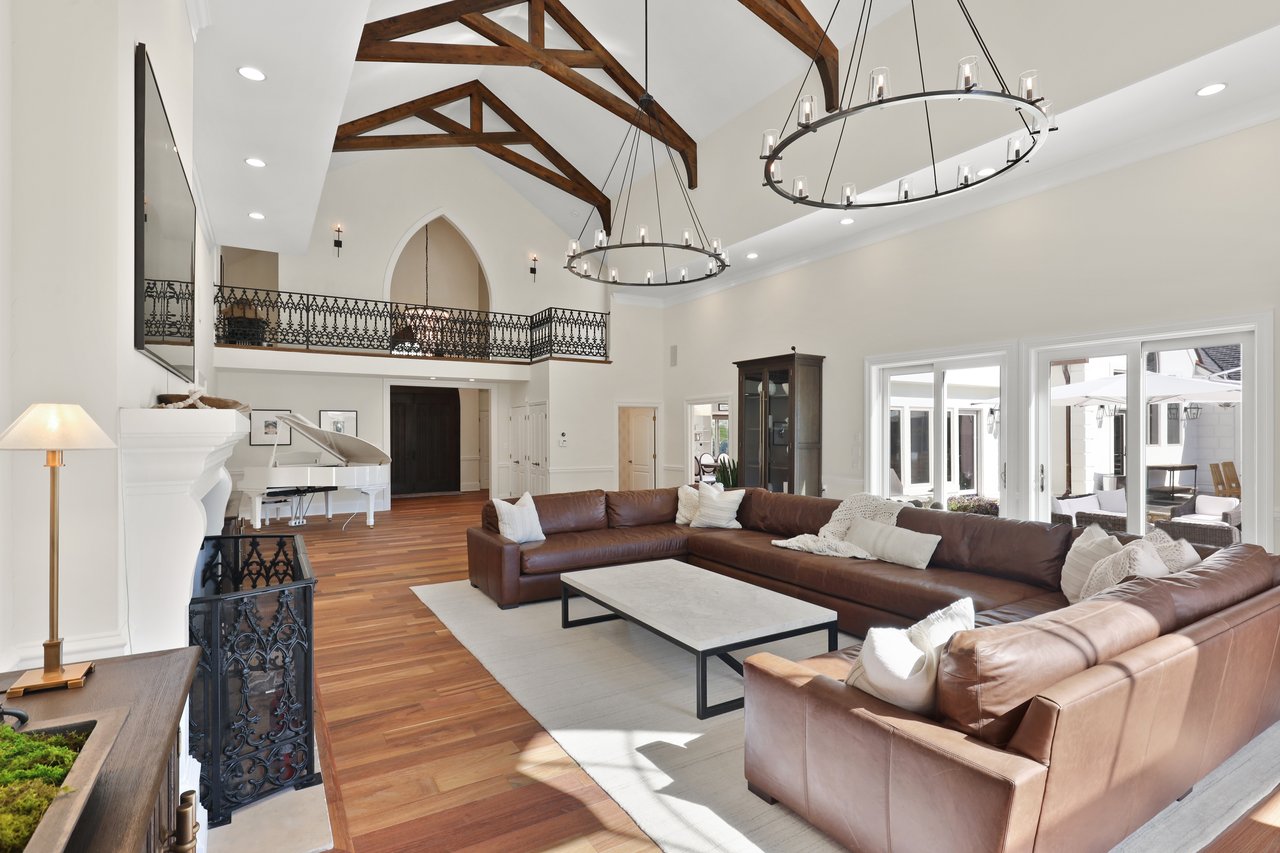 1524 Cedar Lane Farm RD