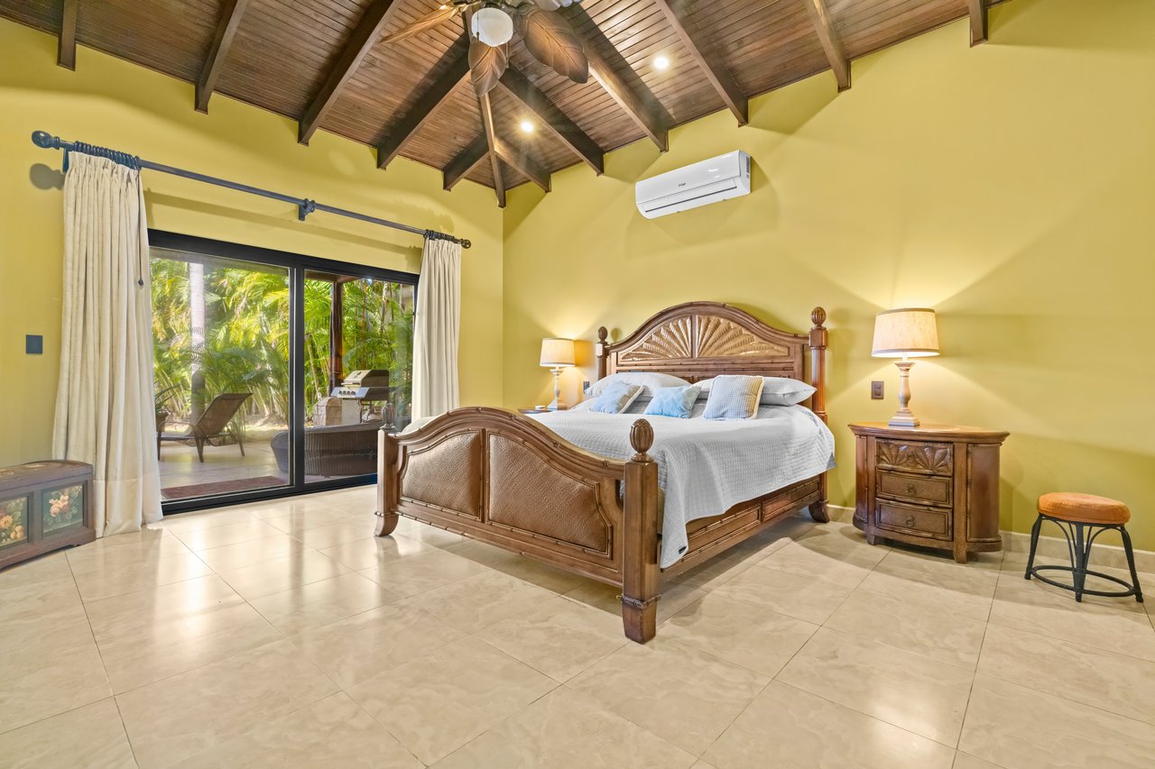 Casa de Golf | Stunning mediterranean-style 5 bedroom home in Reserva Conchal