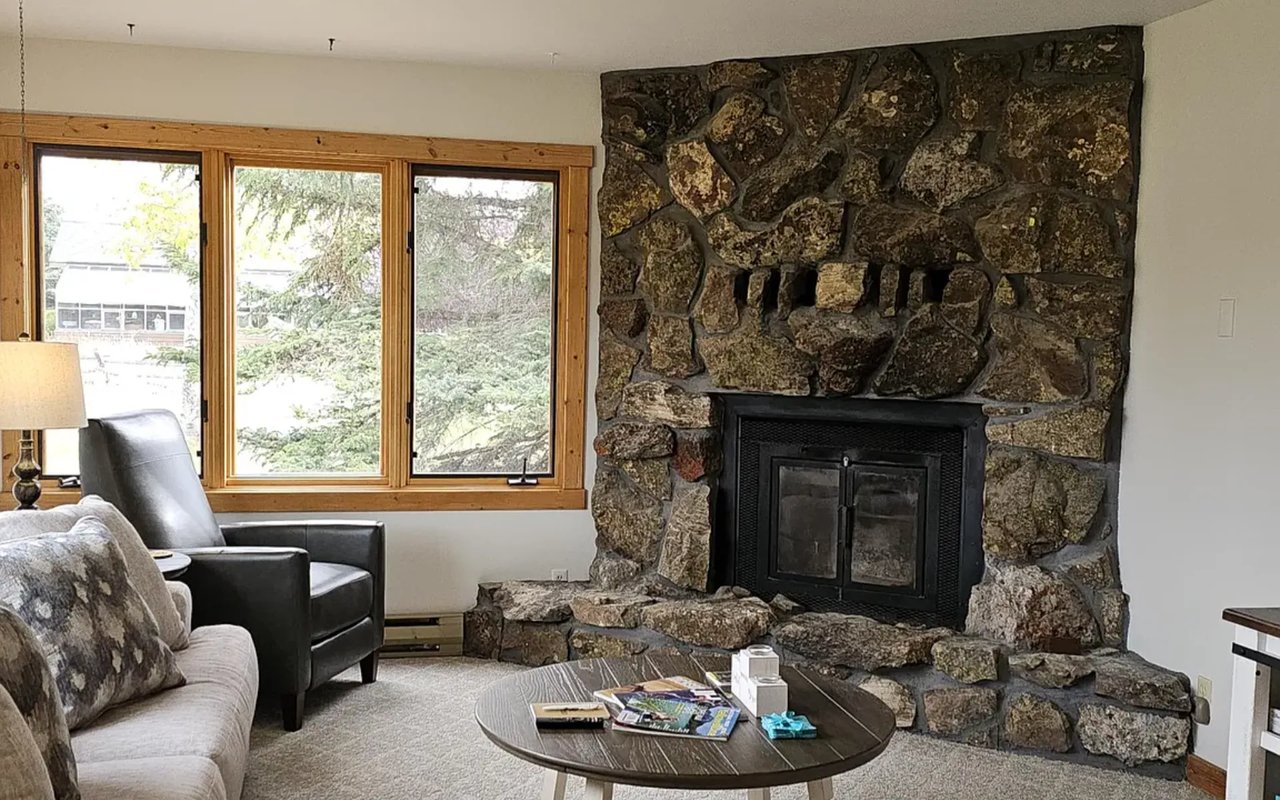 600 Ponderosa Dr