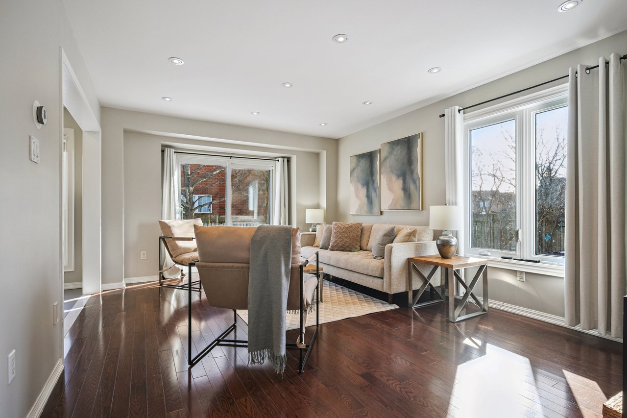 Sun-Filled Sophistication on a Rare Pie-Shaped Lot in West Oak Trails