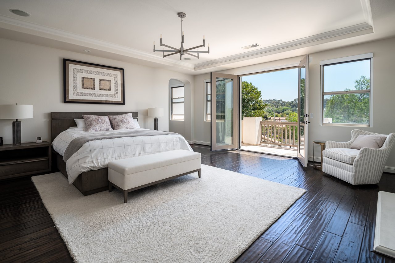 MODERN LIVING IN MIRASOL
