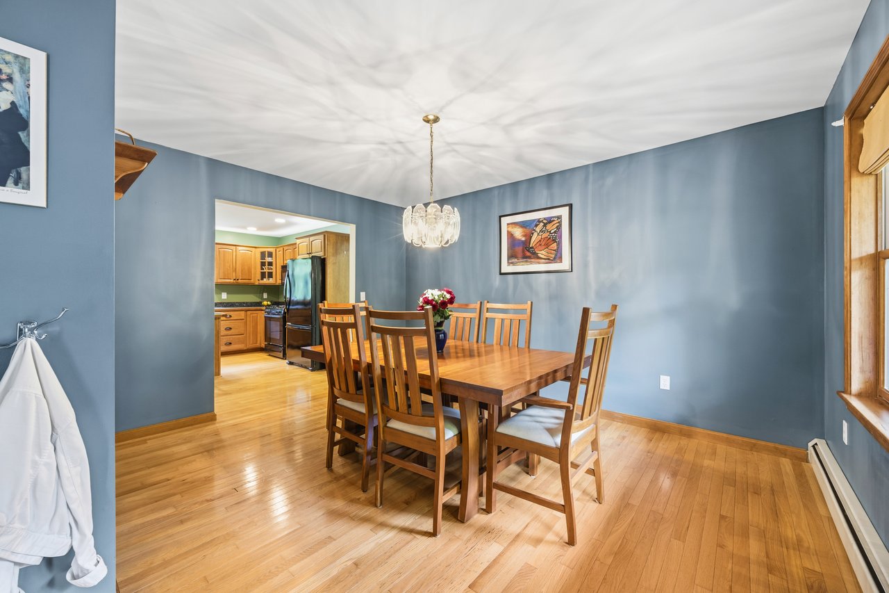 20 Ambrose Circle, Gray