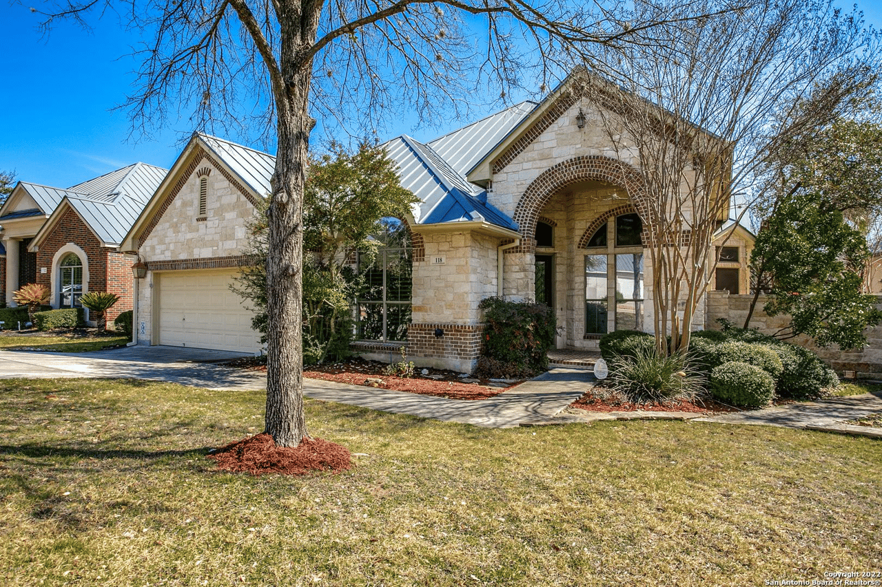 118 Hampton Way