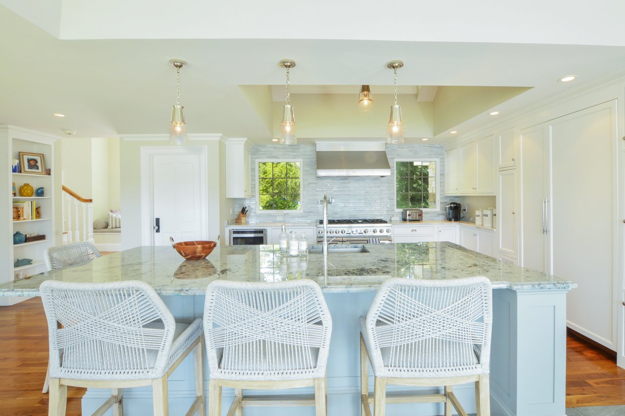 Exquisite Waterfront Estate on Oyster Harbors