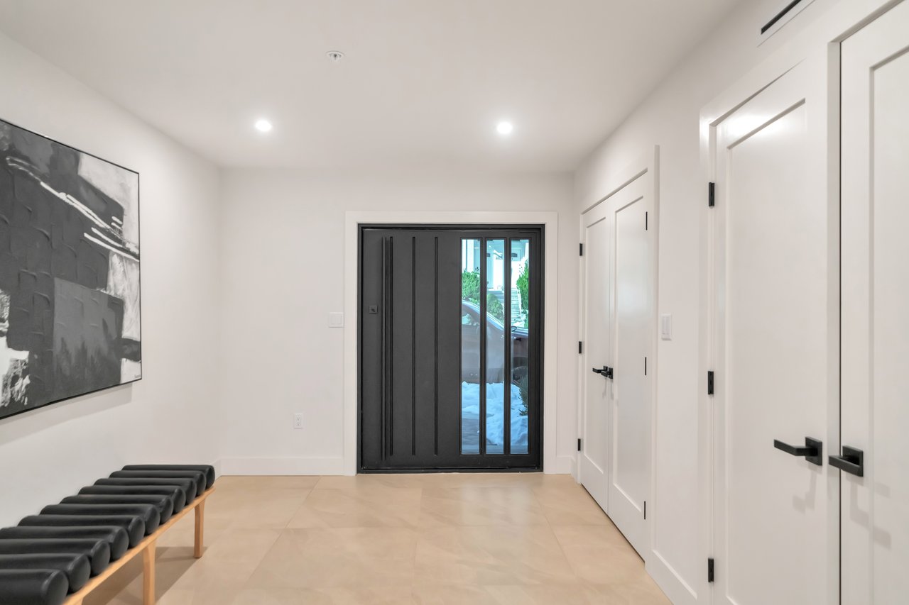 2220 Mackay Avenue B