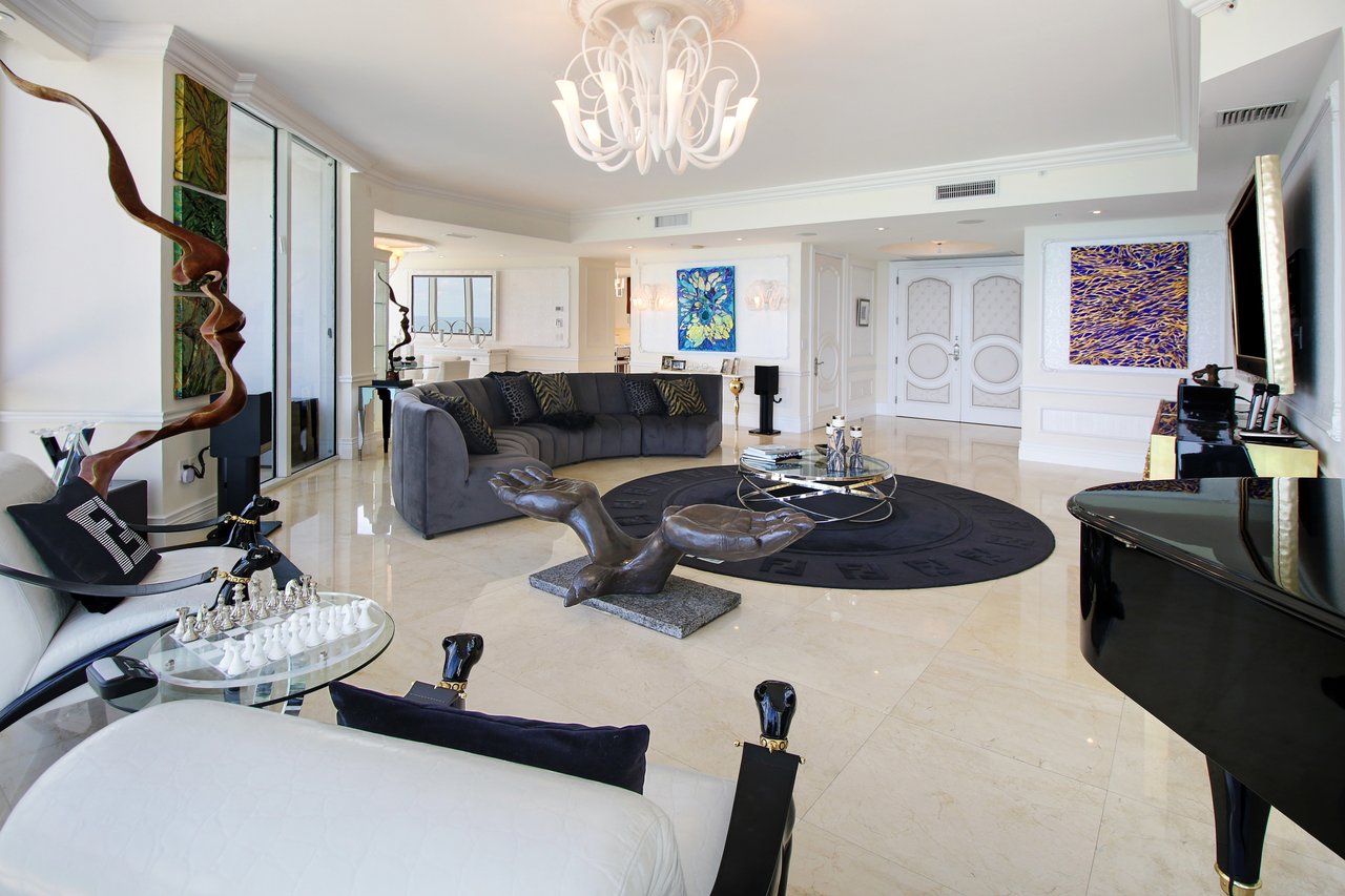 18101 Collins Ave #1109