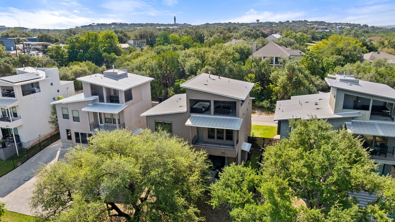 16208 Sydney Carol Ln