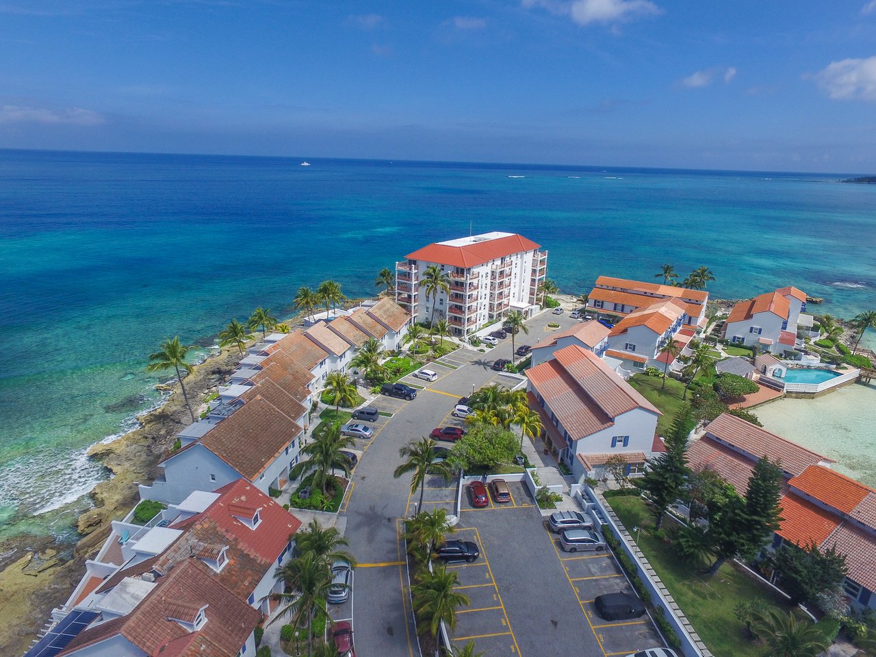 43 Delaporte Point