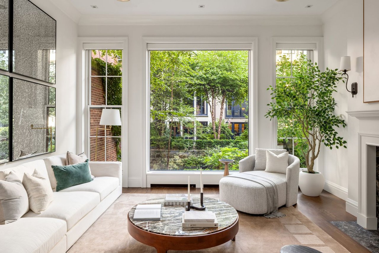 157 East 65th Street - Successfully Sold at $10,700,000. The Highest Sale in Jones Wood Gardens History.