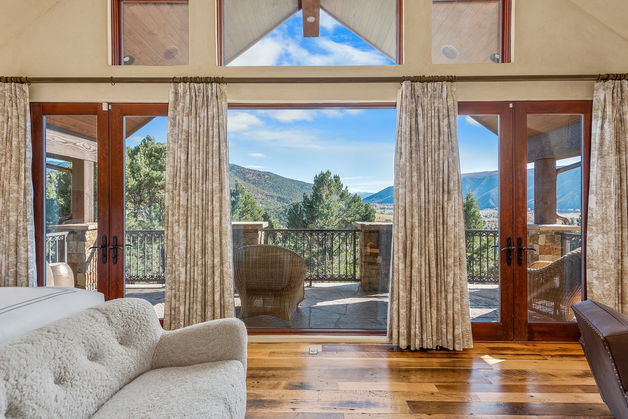 Tuscany-Inspired Estate with Panoramic Mt. Sopris Views