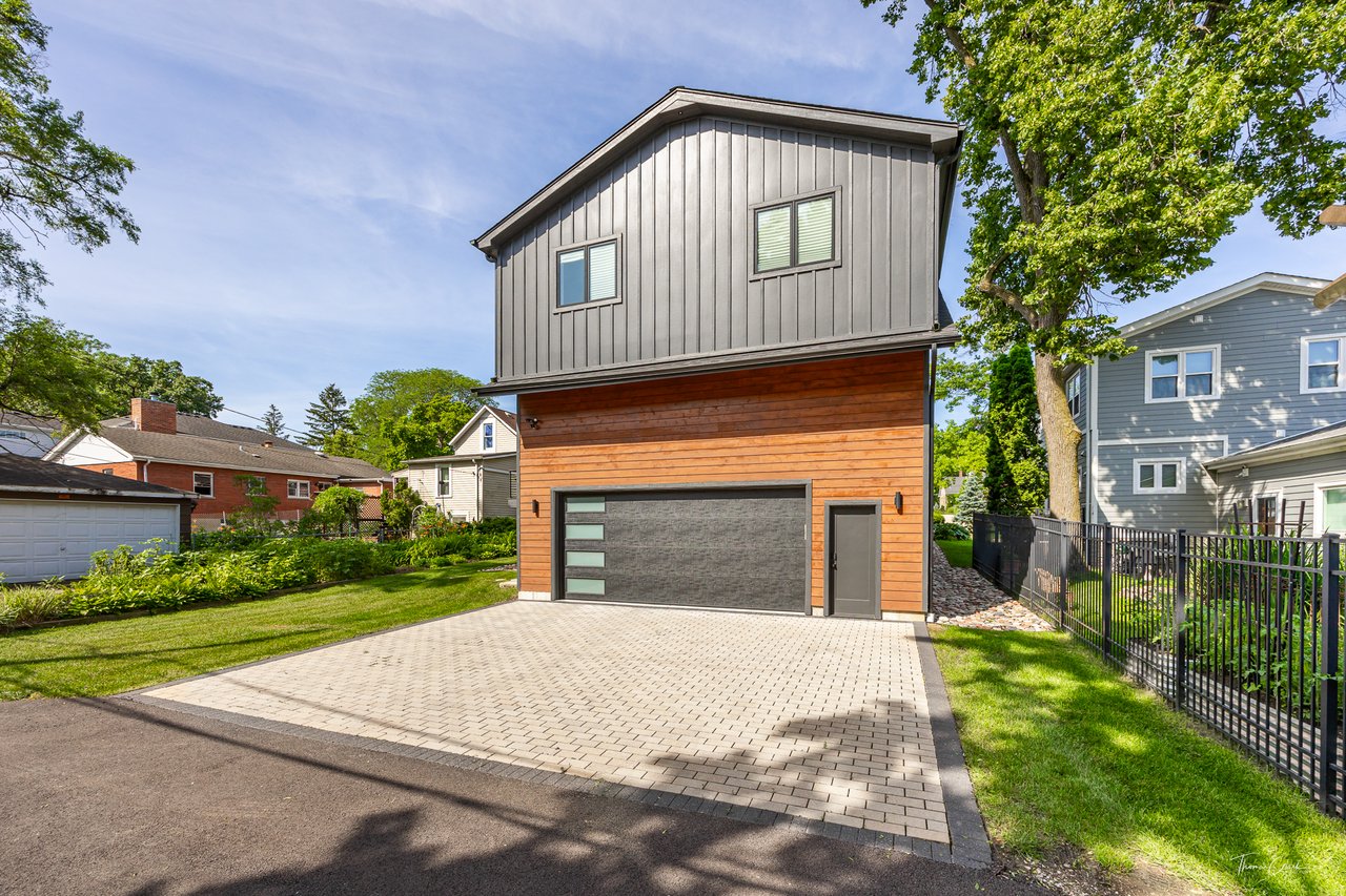 5401 Carpenter St, Downers Grove