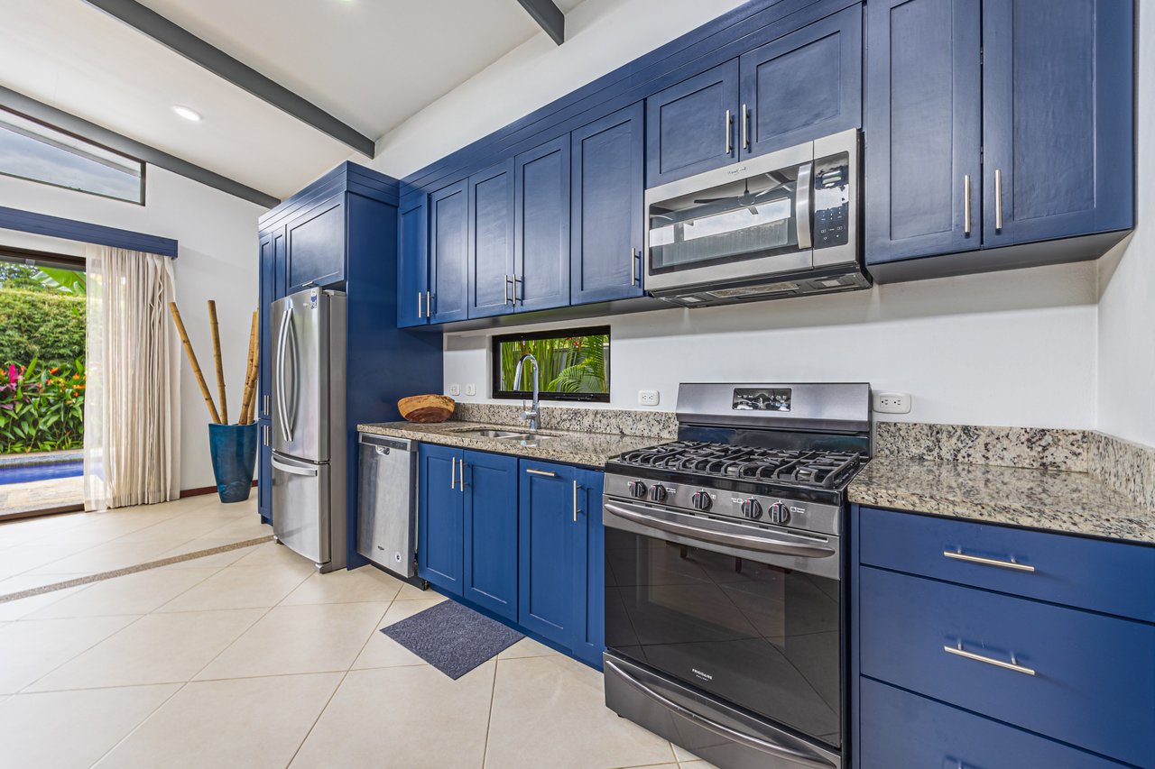 Uvita Home in Jardines del Sol with Private Pool and Dual Suites