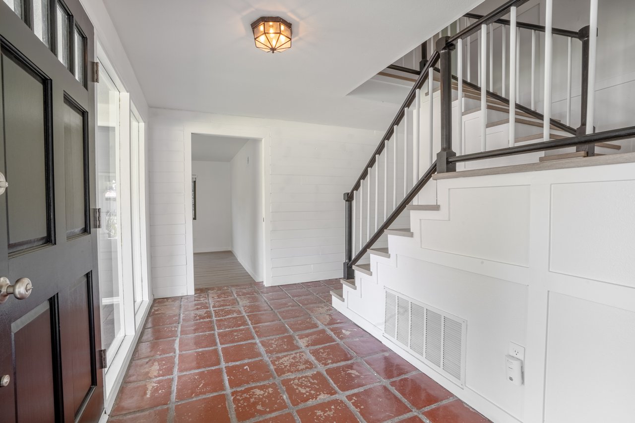 2039 Bridgegate Court