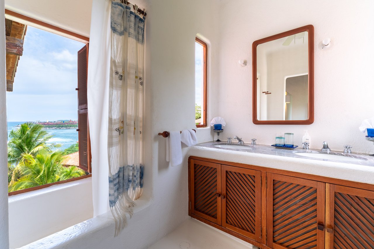 4 Bedroom, Single Family Home, Casa Tehuana