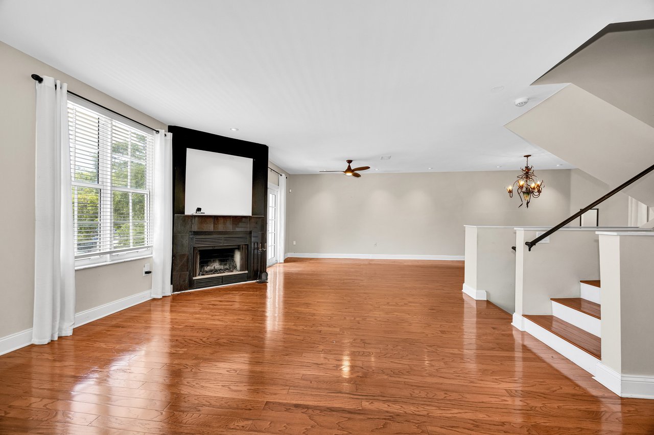 Tri-Level Townhome in the Heart of South Miami