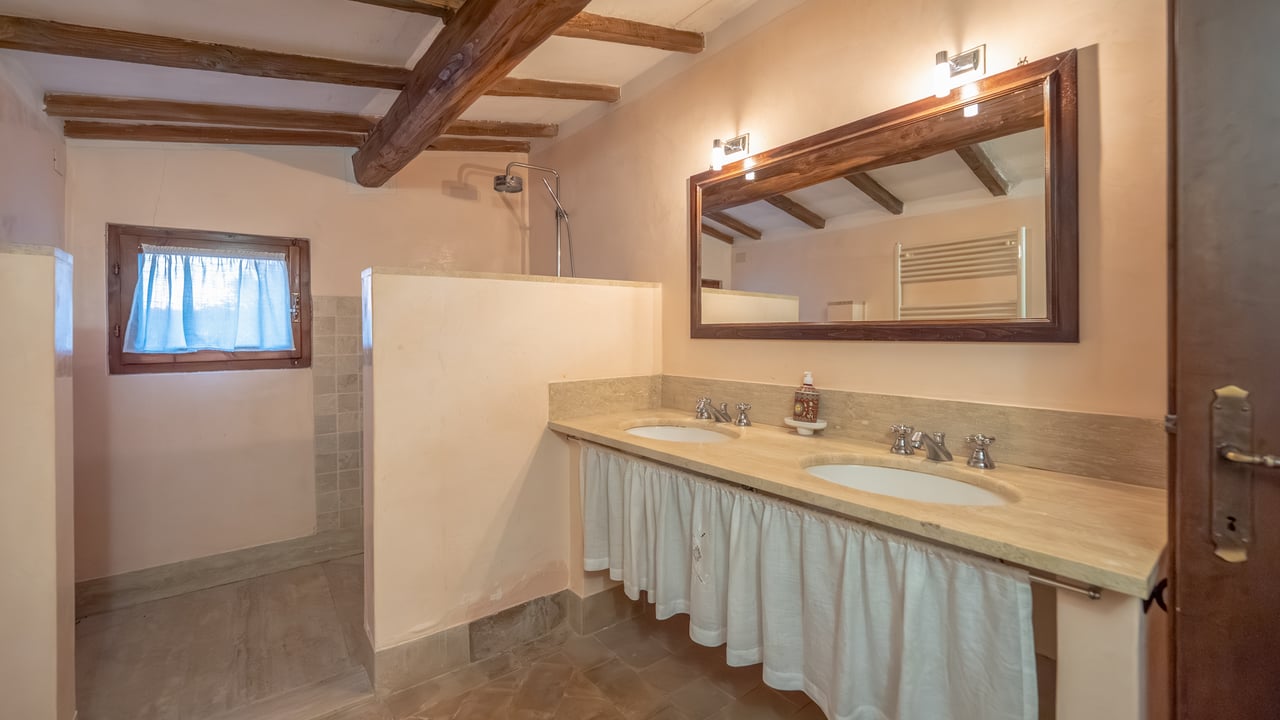 POGGIO COLOMBA