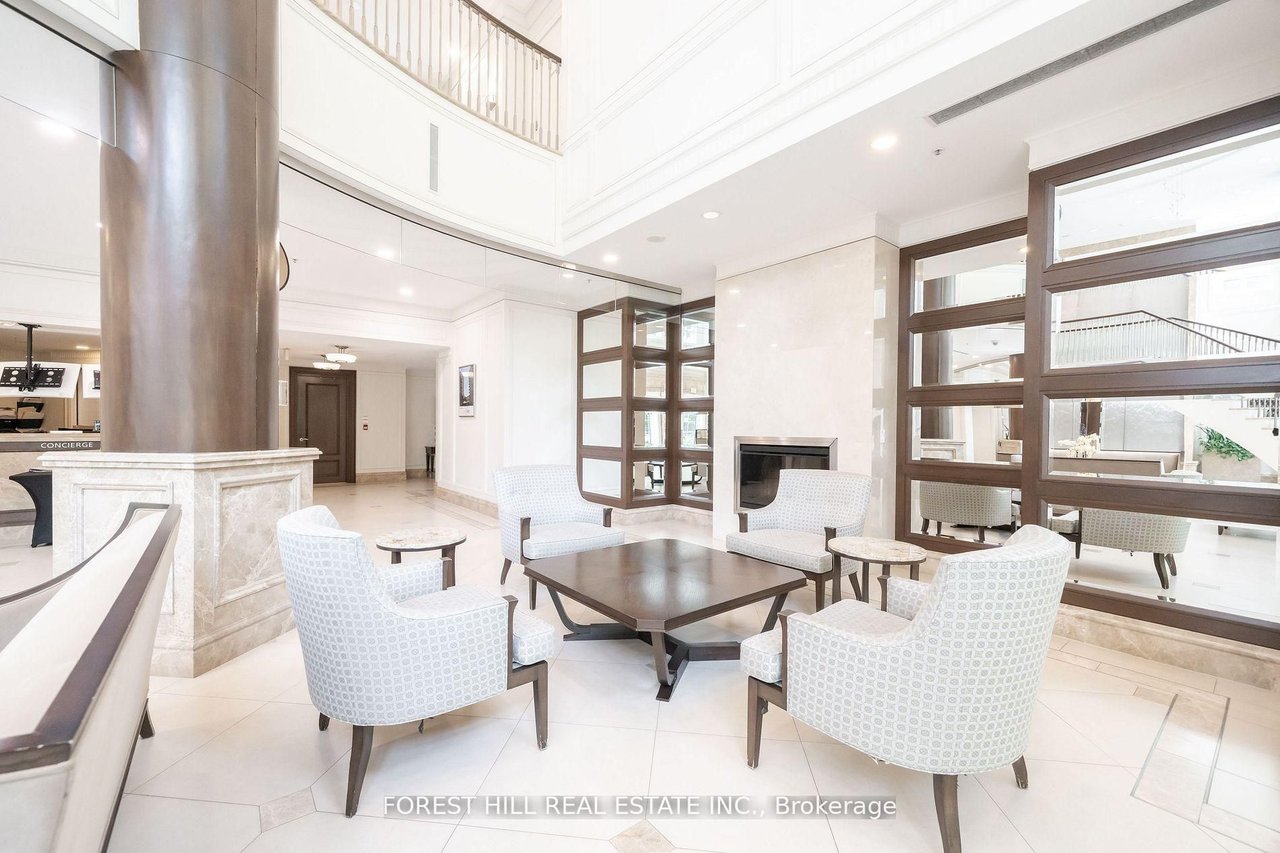 PRESTIGIOUS PENTHOUSE LIVING 