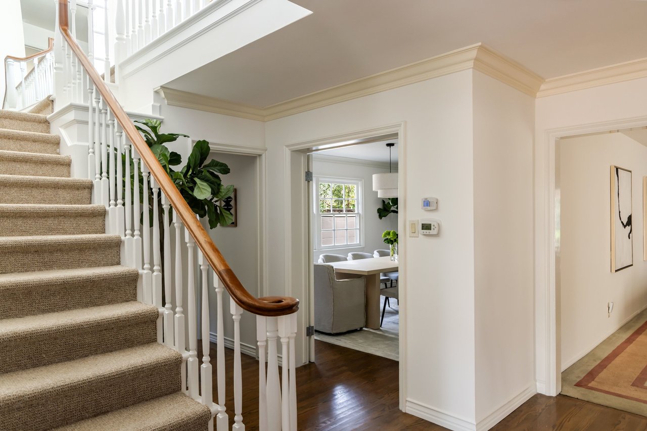 Beverlywood Residence