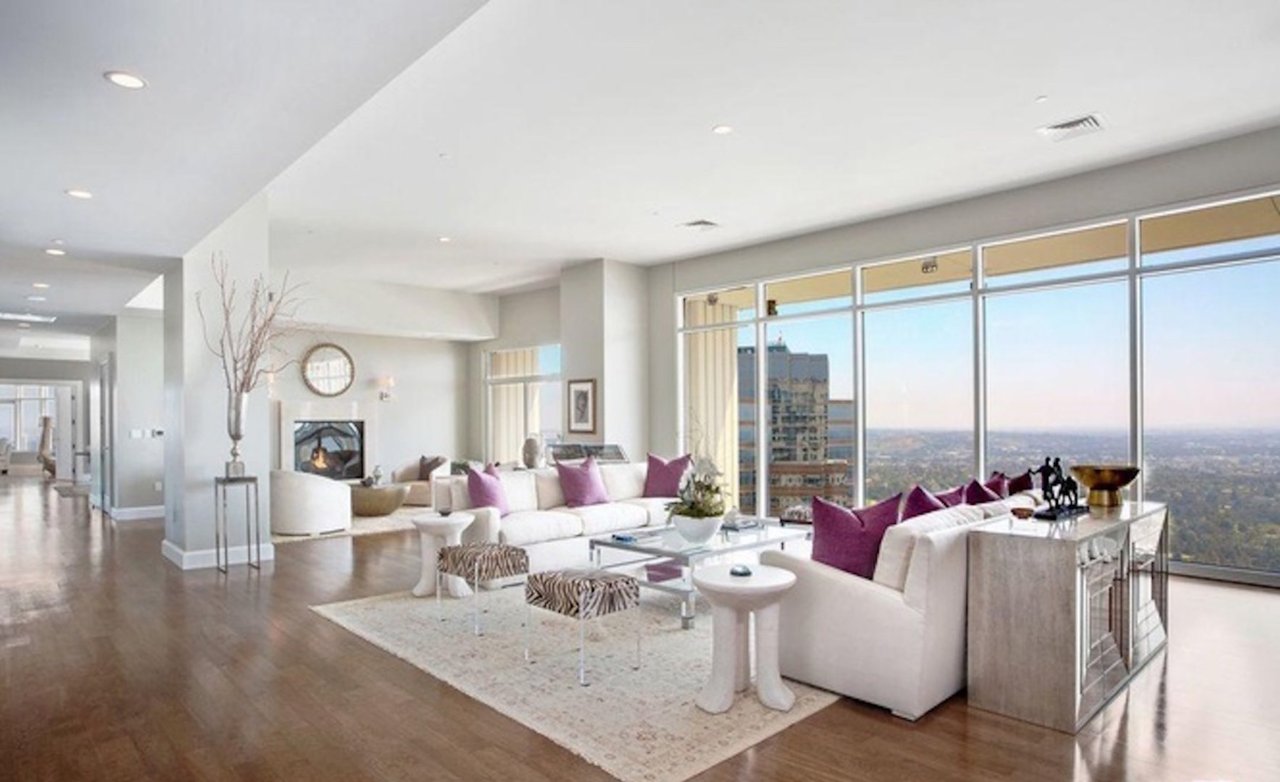 Matthew Perry Buys Los Angeles Penthouse for $20 Million