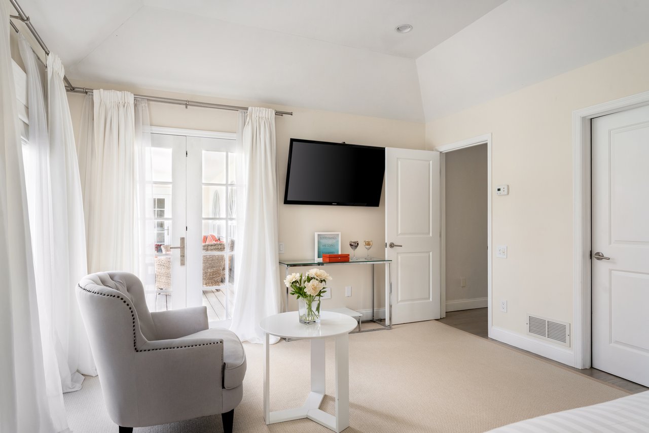 Southampton Village Summer Rental with Tennis / Pool