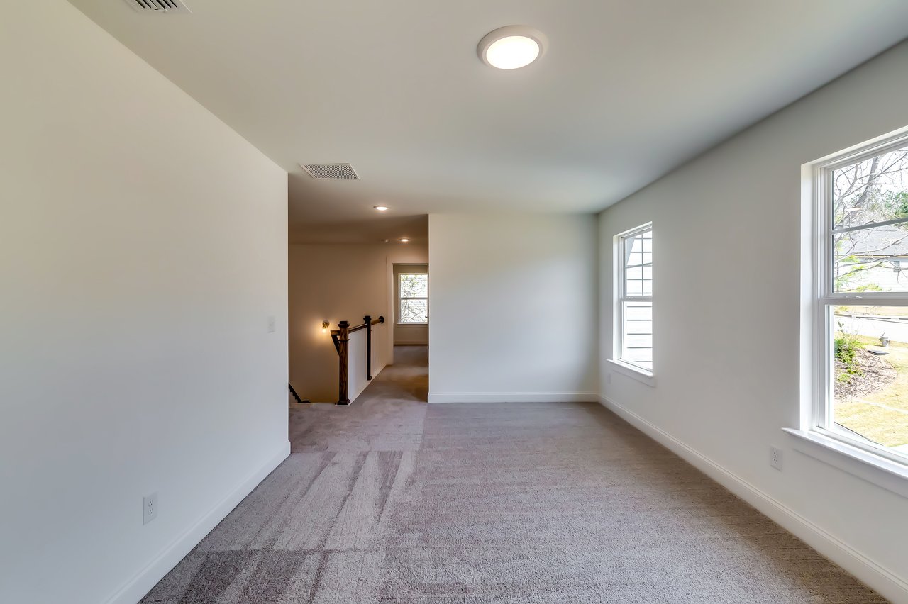 537 Principal Meridian Dr