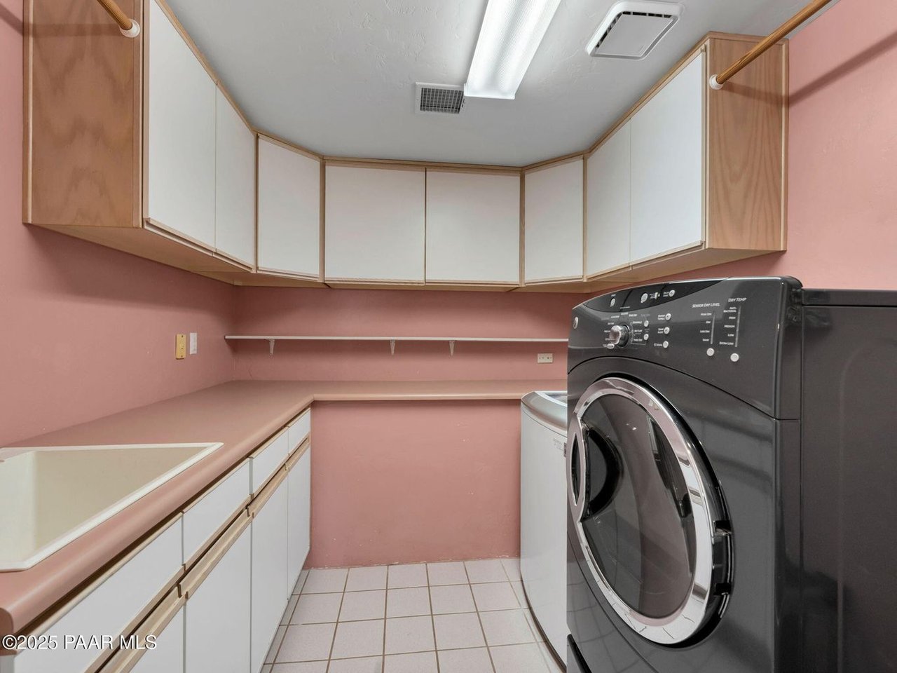 3160 Rainbow Ridge Dr