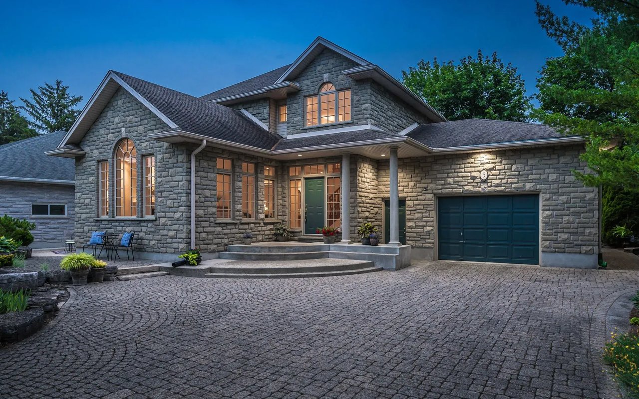 Buying a Townhouse in Guelph - A Comprehensive Guide