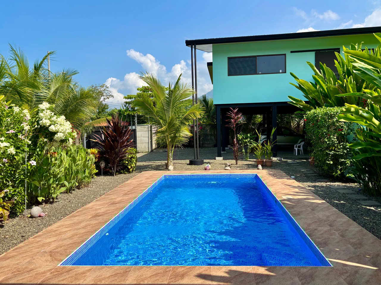 2-Bedroom Gem with Stunning Tropical Landscape in Uvita