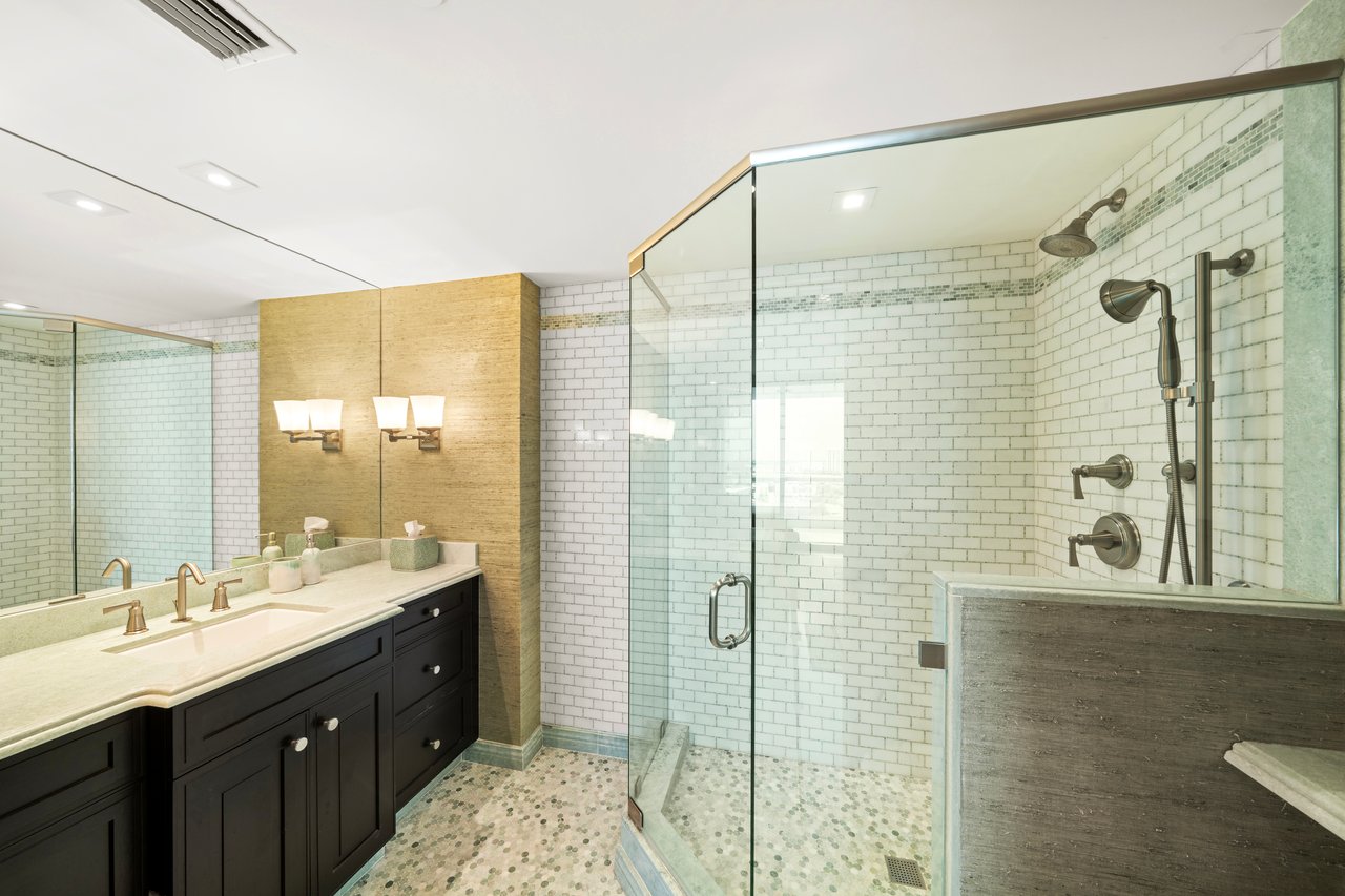 6000 Island Blvd # 1803