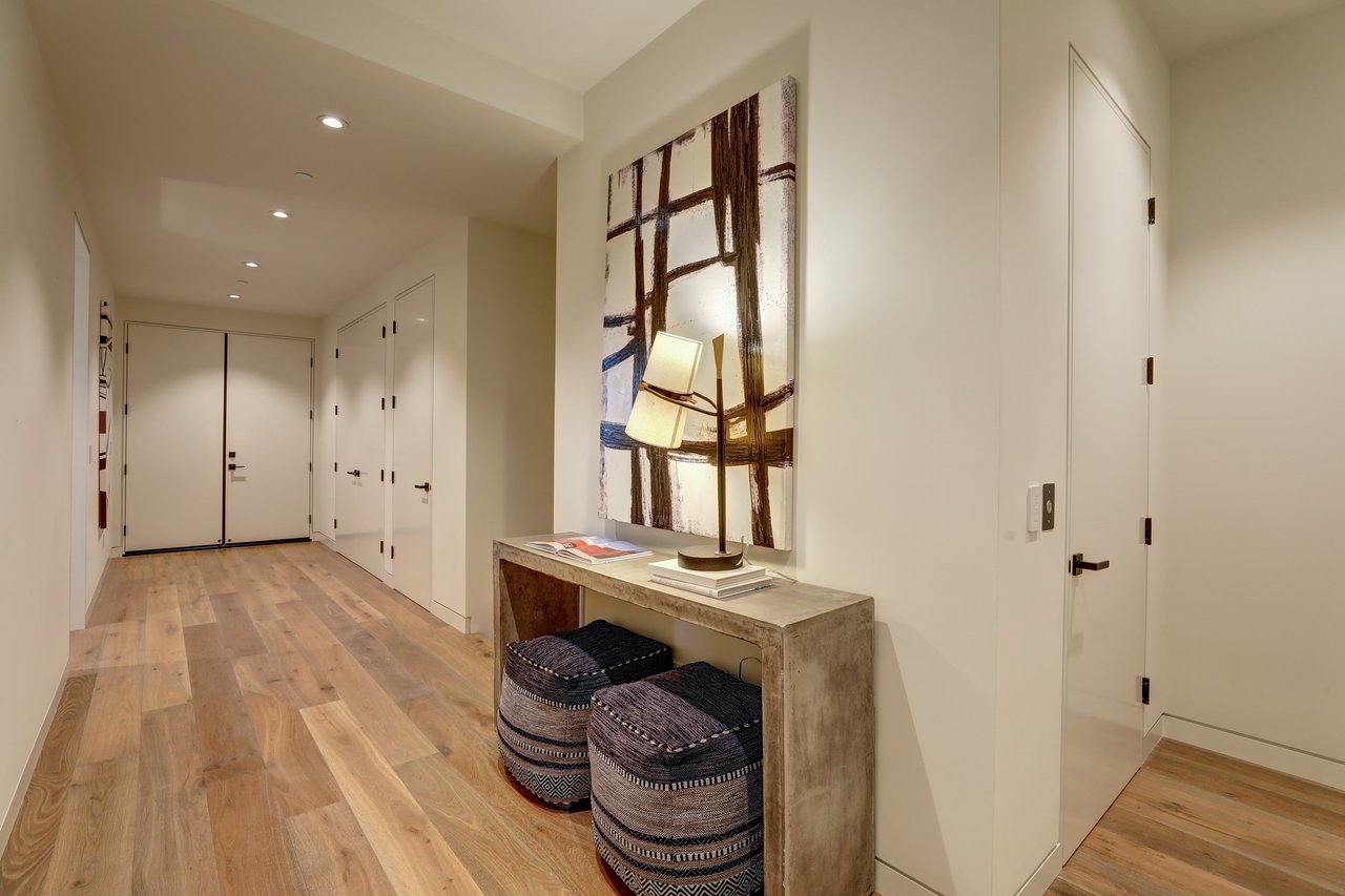 Modern Luxury - Completed in 2020