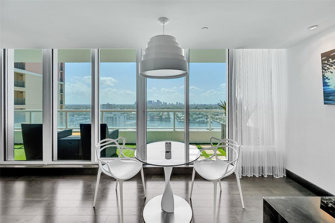 1 N Fort Lauderdale Beach Blvd 1905