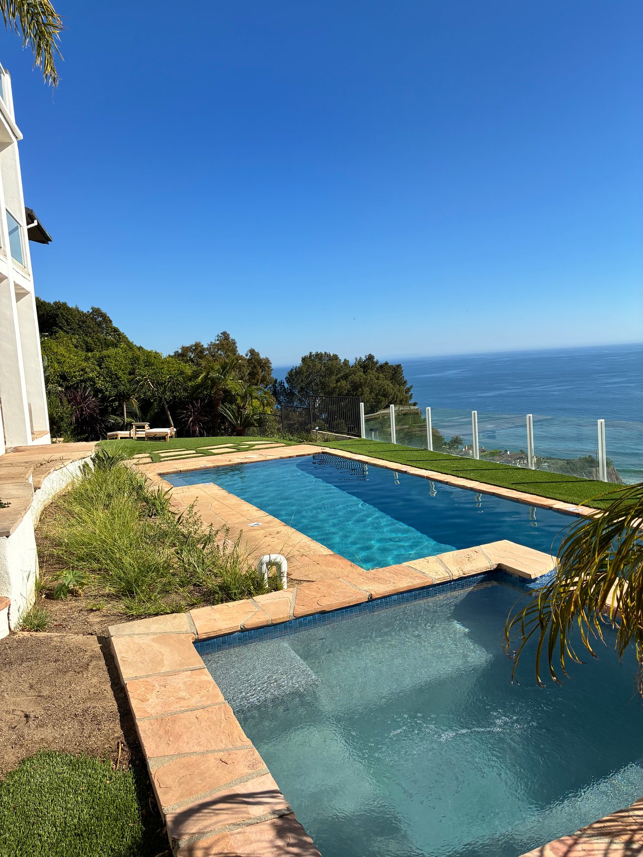 Casa Bianca by Oraklus