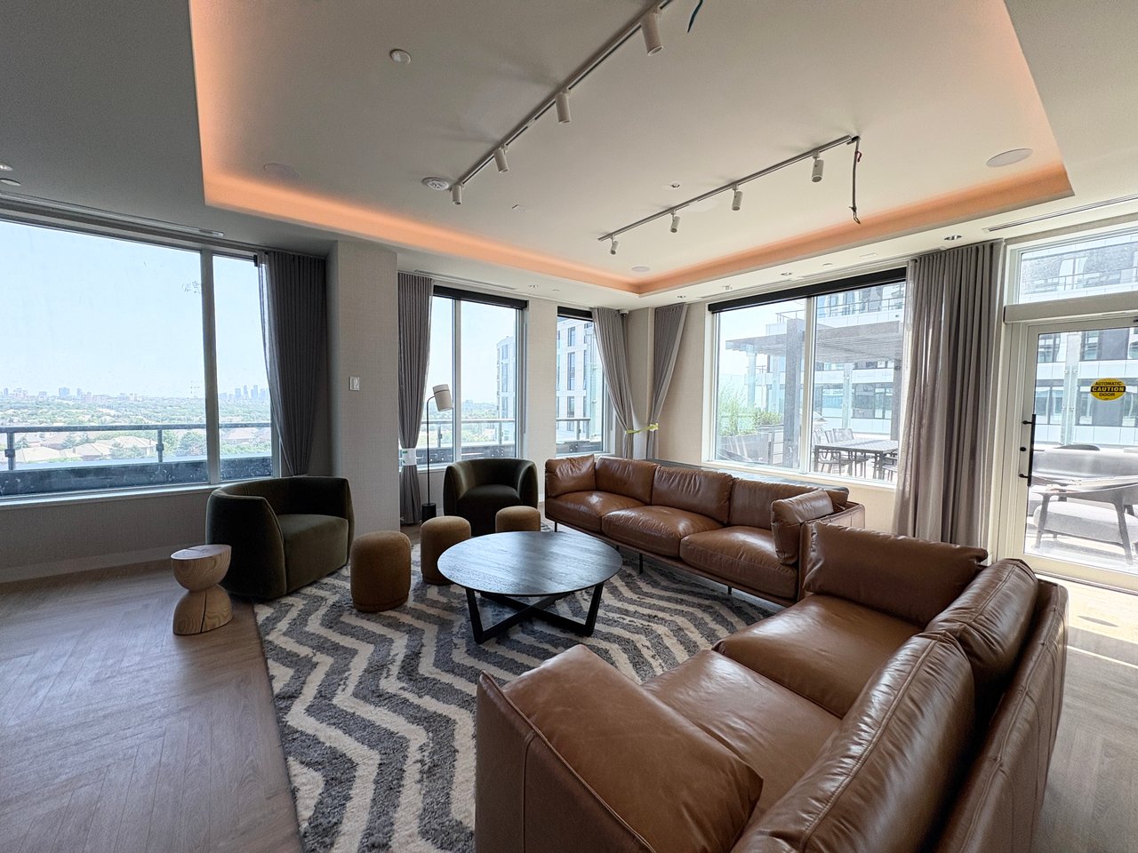 2495 Eglinton Avenue W Unit: 1703
