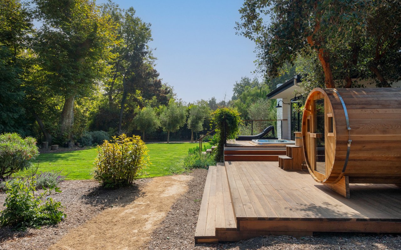 Resort-Style Malibu Oasis