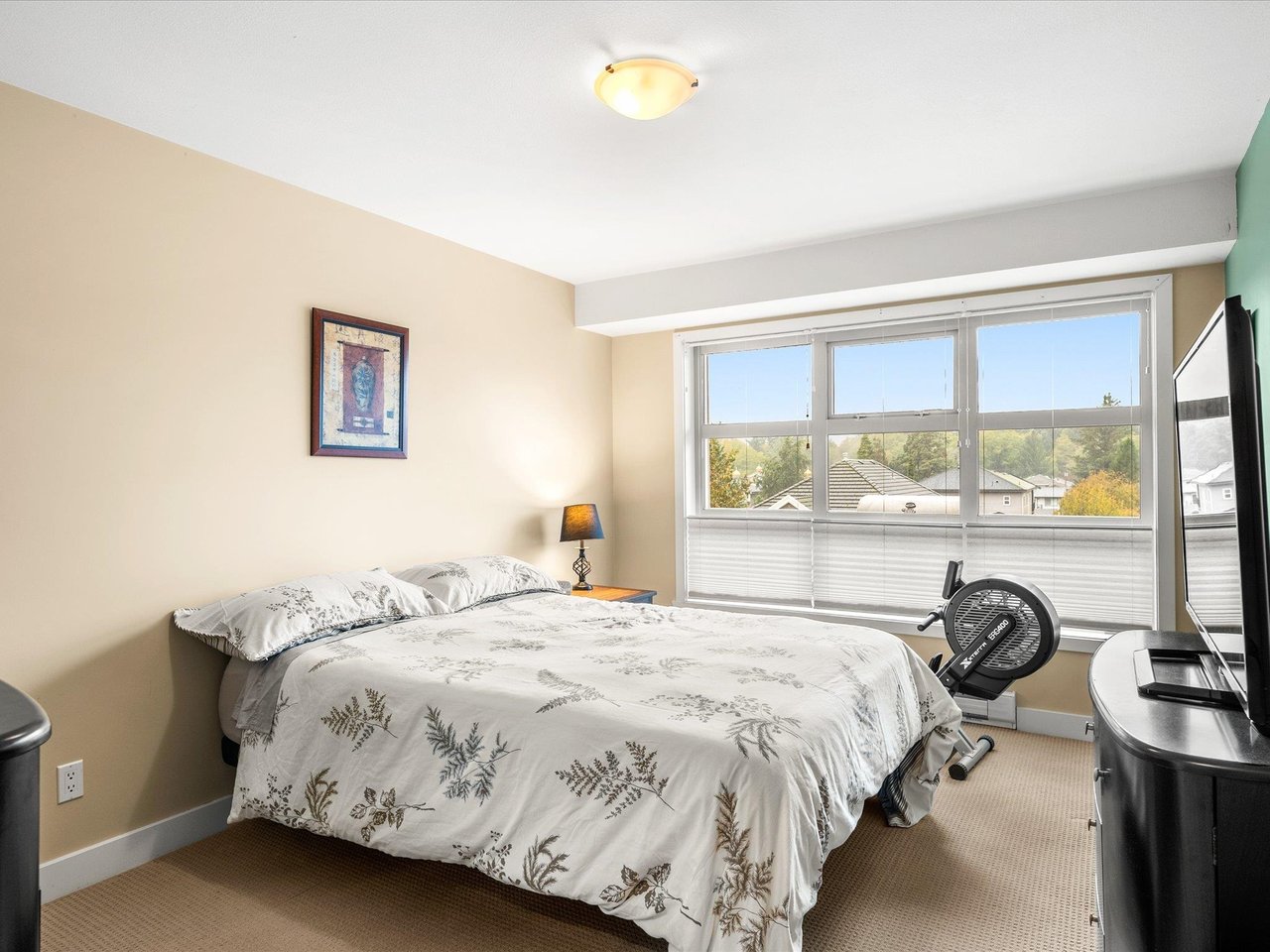1310 Victoria St, #401