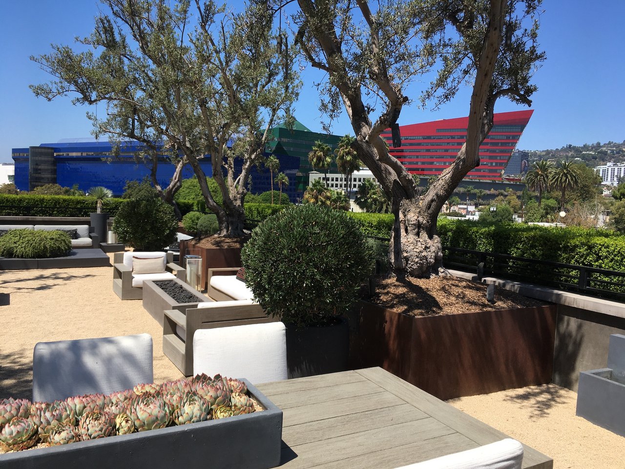 700 Westmount Dr #105