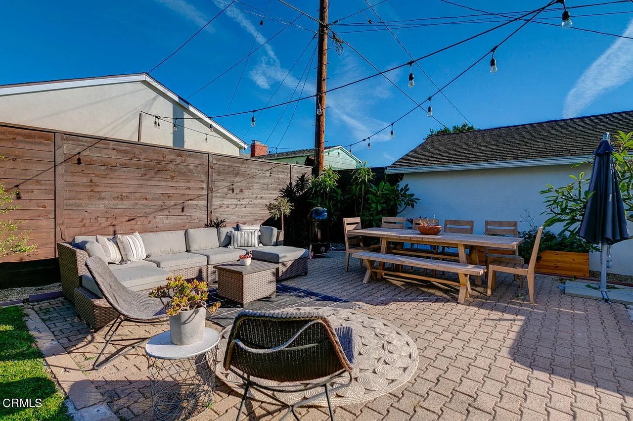 106 San Marino Ave, Ventura, CA 93003