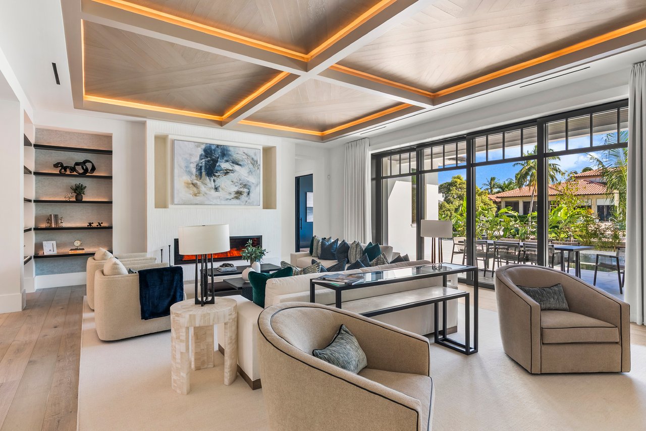 Designer Furnished Waterfront Retreat