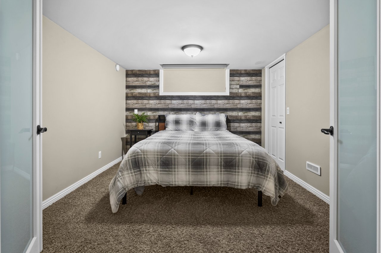 311 Royal Oak Circle NW