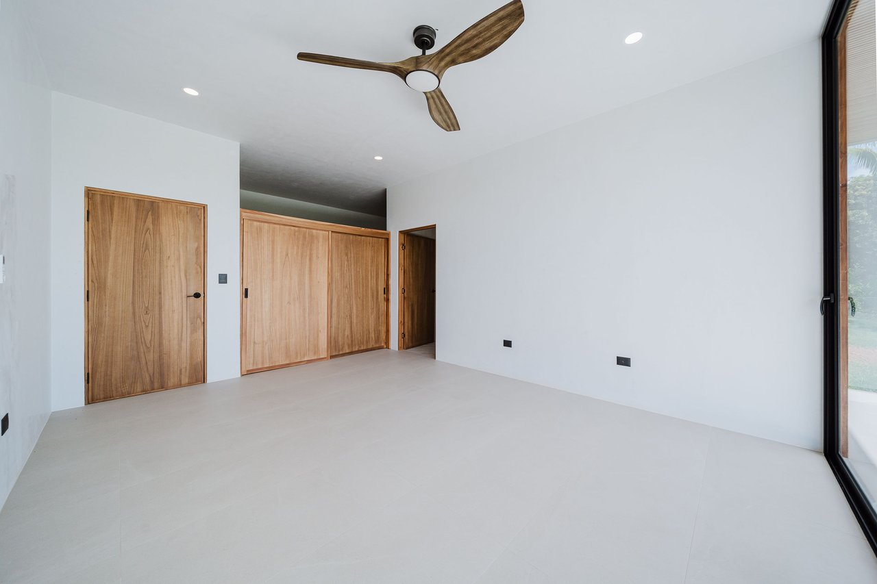 Finca Tranquila Brand New Luxury Residence