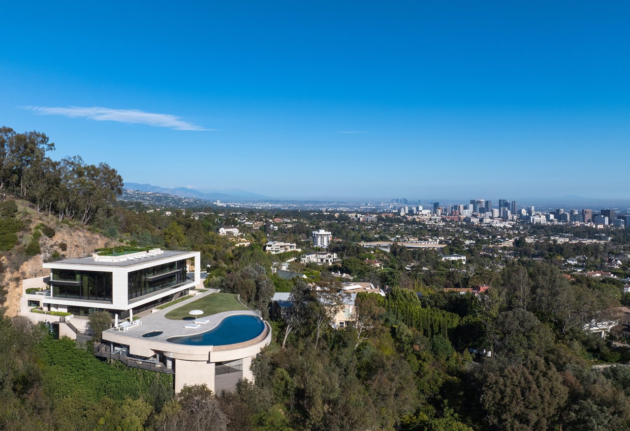 684 Firth Ave, Brentwood