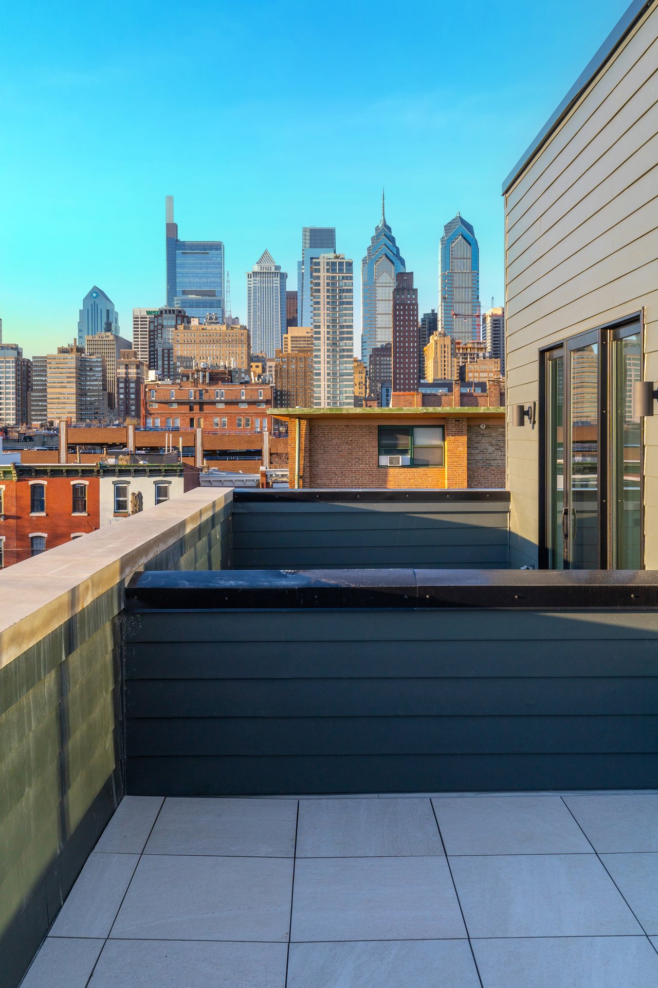 712 S 17th St #2, Philadelphia, PA 19146	