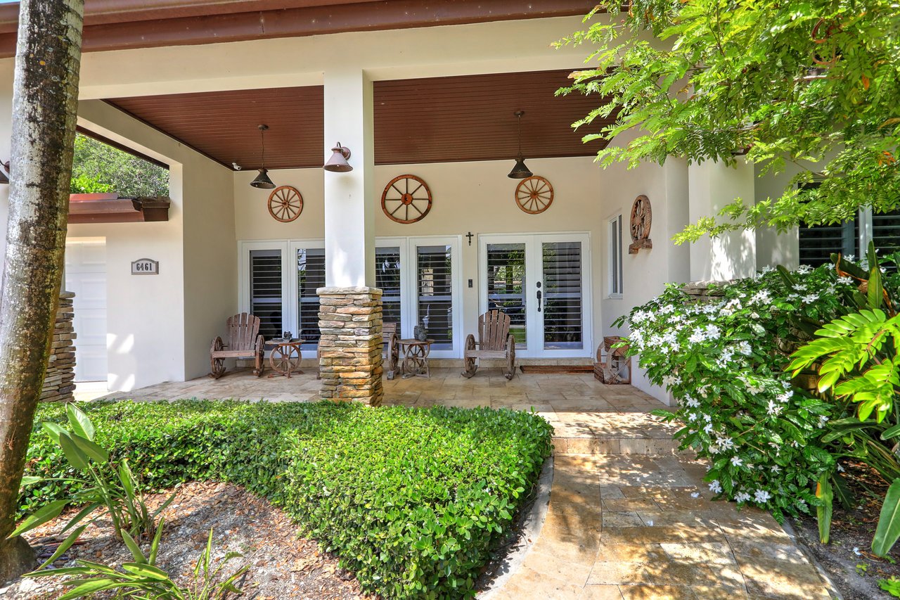 Luxury Living in the Heart of South Miami